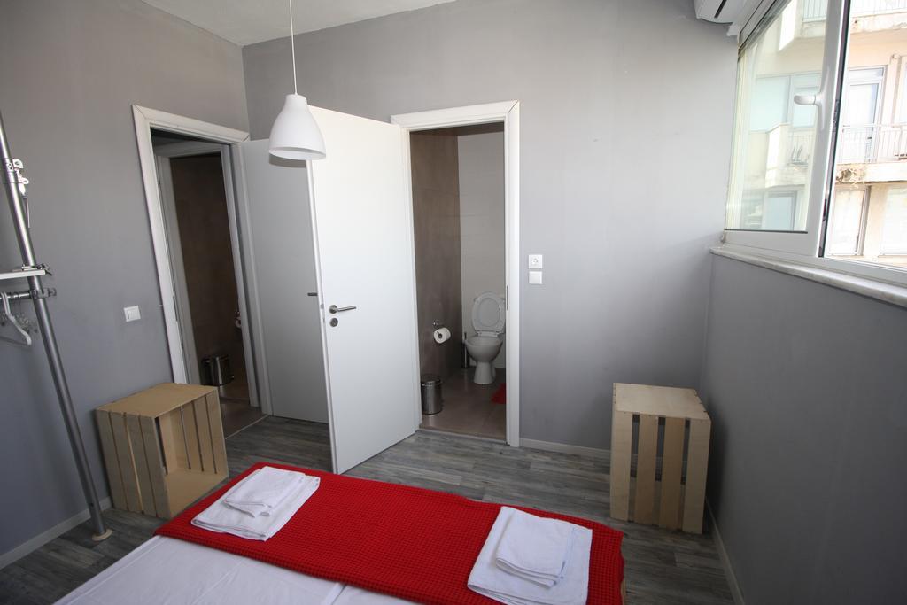 Red Grey Loft Apartment Athens Luaran gambar